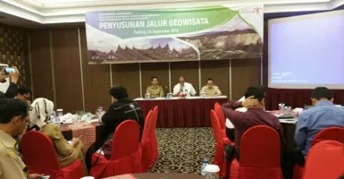 FGD Kemenpar di Padang Bahas Jalur Wisata Geowisata
