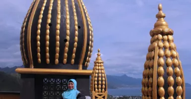 Pesona Masjid Walima Emas Di Atas Bukit Kapur