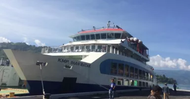 Danau Toba Keren, KMP Ihan Batak Layani 6 Trip Per Hari