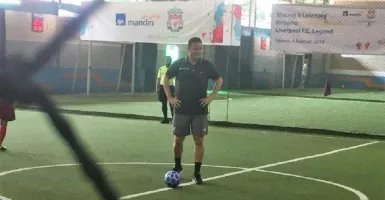 Berkunjung ke Indonesia, Vladimir Smicer Liverpool Terpikat Sop Iga