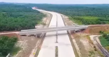 Jalan Tol Pertama di Pulau Kalimantan Segera Rampung