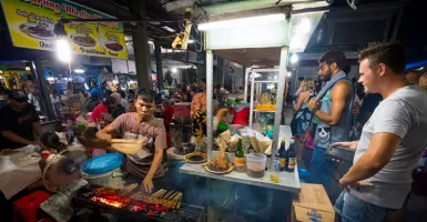 Berburu Ragam Kuliner Khas Bali di Pasar Senggol