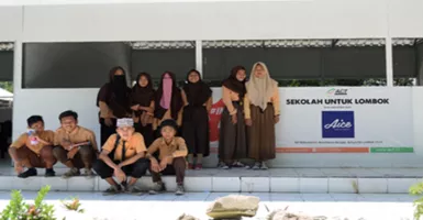 Bantu Lombok Bangkit, Perusahaan Es Krim Ikut Bangun Sekolah Darurat
