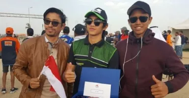 Pebalap Muda Indonesia Kibarkan Bendera Kamenangan di Ajang Motocross Kuwait 2019