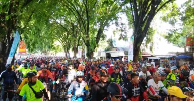 Ribuan Pesepeda Padati Gowes Nusantara 2019 Di Padang