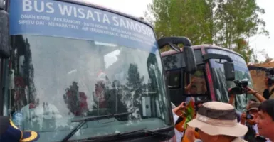 Dua Armada Bus Samosir Siap Antar Pengunjung Keliling Lokasi Wisata