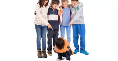 Pelajaran Yang Harus Dilakukan Orang Tua Agar Anak Tak Jadi Pelaku Bully