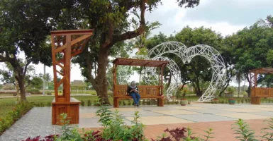 Mengenal Taman Srikserta, Royal Garden Pertama Di Indonesia