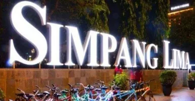 Jelang Ramadhan, Yuk Nikmati Suasana Simpang Lima Semarang