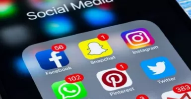 Kominfo Cabut Pembatasan Media Sosial Sabtu Siang