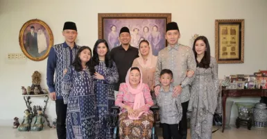Selain ke Jokowi dan Mega, AHY - Ibas Juga Sowan ke Istri Gus Dur