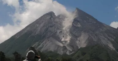 Lagi, Gunung Merapi Luncurkan Awan Panas Sejauh 1.000 Meter