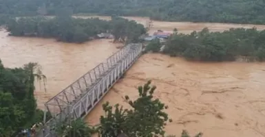 Pasang Jembatan Bailey, Pulihkan Lalu Lintas Terputus di Sulawesi