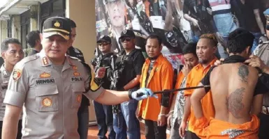 Polres Jakbar Bekuk 4 Pencuri Pistol Brimob saat Kericuhan 22 Mei