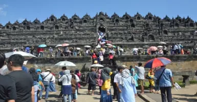 Libur Lebaran Pengunjung Candi Borobudur Menurun