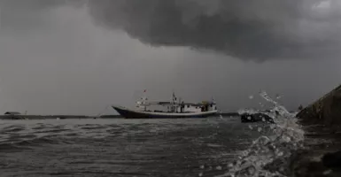 BMKG Sebut Gelombang Hingga 6 Meter Terjadi di Perairan Indonesia