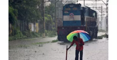 Hujan Deras di India, 30 Orang Tewas dan Sebabkan Mumbai Lumpuh