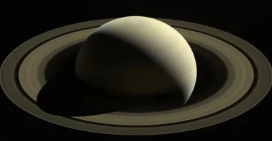 Hujan Berlian di Saturnus, Bisakah Kita Ambil Berlian Itu Kesana?
