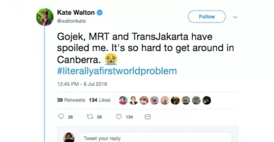 Penulis Australia: GoJek, MRT, dan TransJakarta Bikin Saya Manja