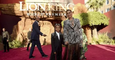 Hadiri Premier Film, Beyonce dan Anaknya Bak Perhiasan Berjalan