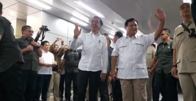 Bertemu Prabowo di Stasiun MRT, Jokowi Ajak Masyarakat Bersatu