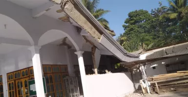 Dampak Gempa Bali Hingga Membuat Bangunan Rusak di Banyuwangi