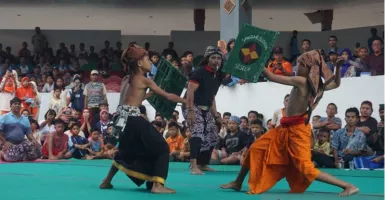 Mengenal Tradisi Pepaosan dari Lombok Barat