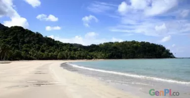 Pantai Padang Melang, Jadi Destinasi Favorit Turis Asing
