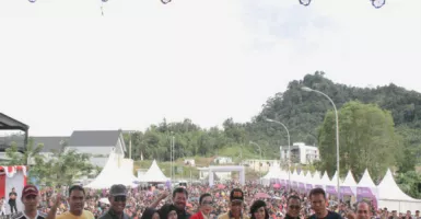 Wow, 5.260 WNA Masuk Indonesia via PLBN Entikong saat Festival Crossborder