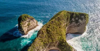 Keren! Pantai Kelingking Masuk Deretan Terbaik Dunia versi TripAdvisor
