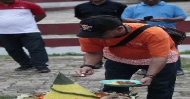 Semangat Sukses, Potong Tumpeng Jadi Ritual Pembuka Konser Musik Atambua 2019