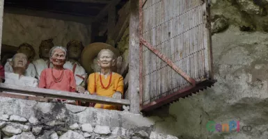 Lima Makam Toraja ini Horor Tapi Bikin Penasaran