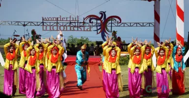 Begini Meriahnya Puncak Festival Pesona Tambora 2019