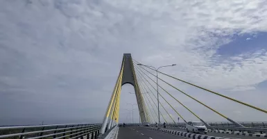 Baut dan Kabel Penangkal Petir Jembatan Siak IV Dicuri, Dinas PUPR Riau Lapor Polisi