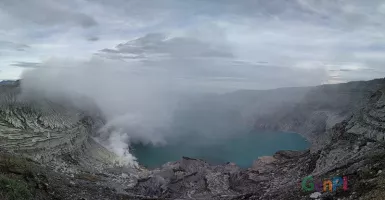 Kawah Ijen Ditutup Hingga Radius 1 Km, Ada Apa ?