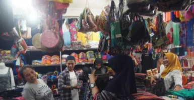 Berburu Oleh-oleh di Pasar Cakranegara Saat Pelesir ke Lombok