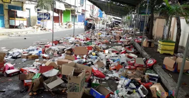 Sampah Bekas Pasar Senggol Dikeluhkan Warga Gorontalo