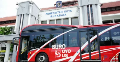 Cuma di Surabaya, Naik Bus Bayarnya Pakai Botol Bekas
