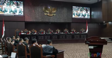Hasil Sidang MK, Prabowo-Sandi Tak Bisa Buktikan Klaim Menang 52%