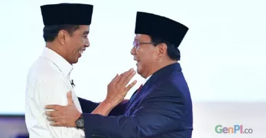 Jokowi dan Prabowo Bertemu di Stasiun MRT, Rekonsiliasi?