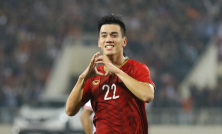 Piala AFF 2022: Kagumi Timnas Indonesia, Striker Vietnam Siapkan Taktik Jitu - GenPI.co