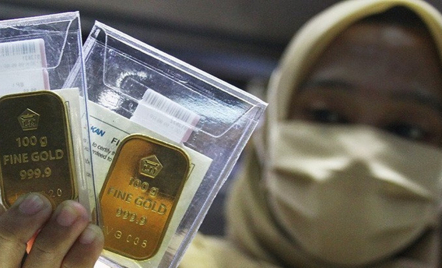 Saatnya Beli, Harga Emas Antam Turun Hari Ini di Bawah Rp 3 Juta - GenPI.co