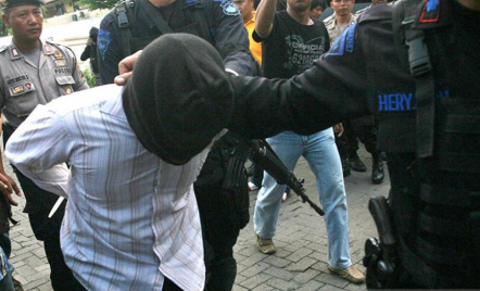 5 Teroris Kelompok NII Niat Gulingkan Pemerintahan Jokowi - GenPI.co