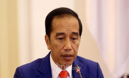 Pengamat: Presiden Jokowi Main Aman soal Invasi Rusia ke Ukraina - GenPI.co