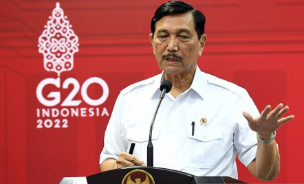 Jelang KTT G20, Luhut Ingatkan Menhub untuk Tambah Alokasi Tiket Pesawat ke Bali - GenPI.co