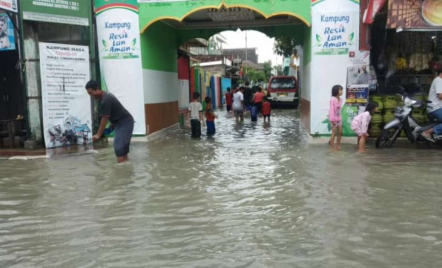 Banjir Bandang Rendam 4 Kecamatan di Serang, Mohon Doanya! - GenPI.co