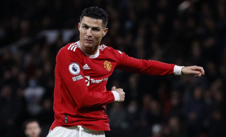 Wah, Legenda Manchester United Minta Klub Depak Cristiano Ronaldo - GenPI.co