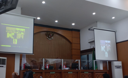 Keterangan Rosita Bikin Gaduh, Majelis Hakim: Anda Guru CPNS? - GenPI.co