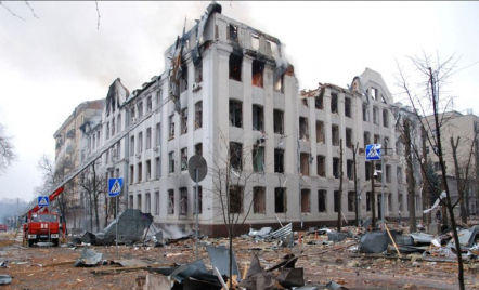 Invasi Rusia ke Ukraina, Banyak Rumah dan Sekolah Hancur Lebur - GenPI.co