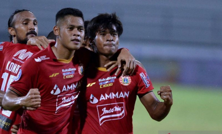 Persija Belum Pasti Ikut Piala Wali Kota Surabaya 2022 - GenPI.co